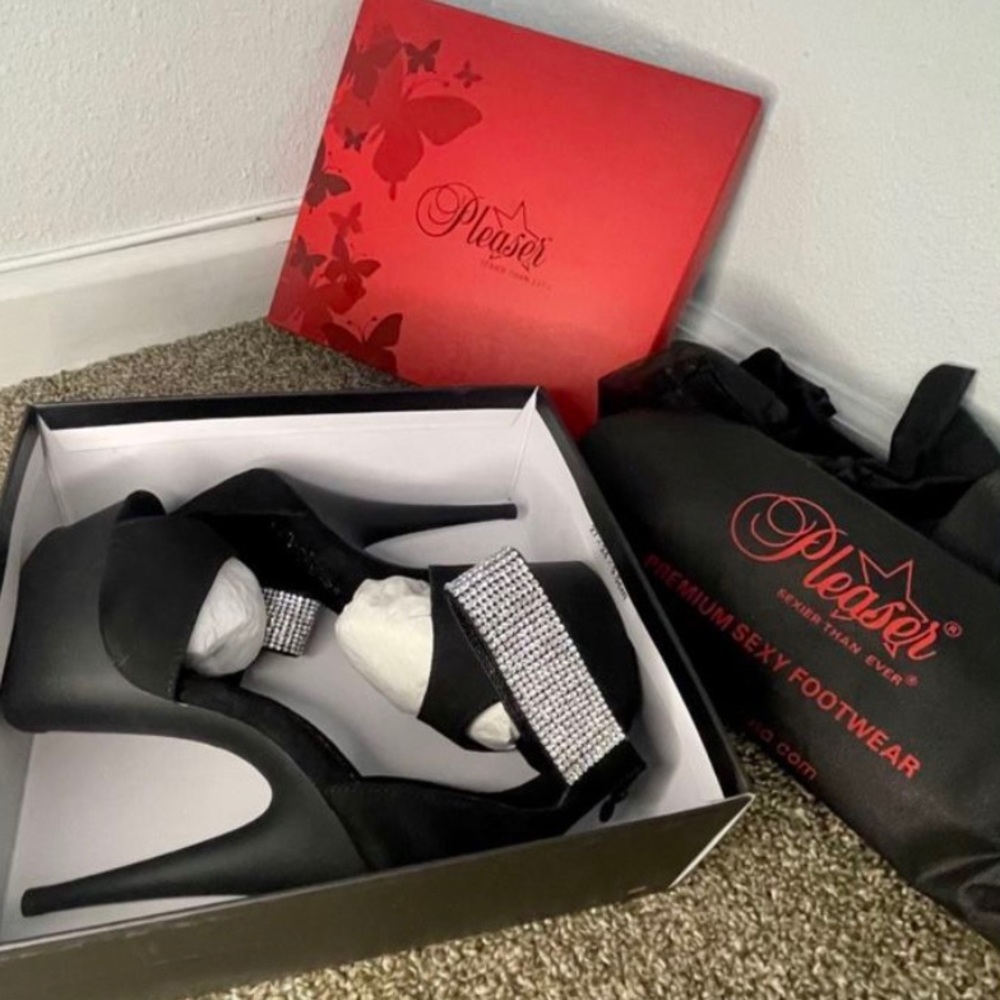 Pleaser Heels w Strap NEW W TAGS
